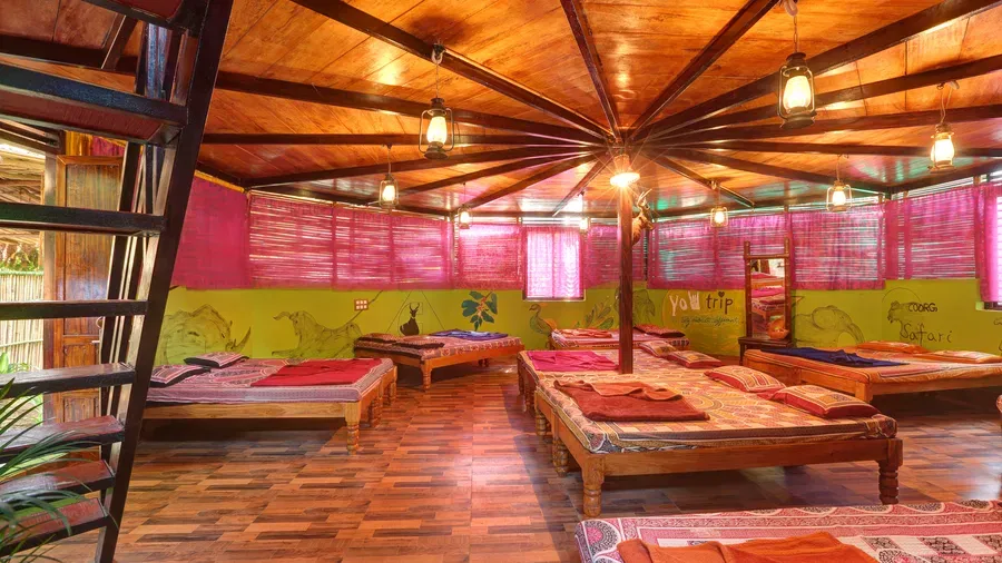 9group_wooden_cottages_ddicbj